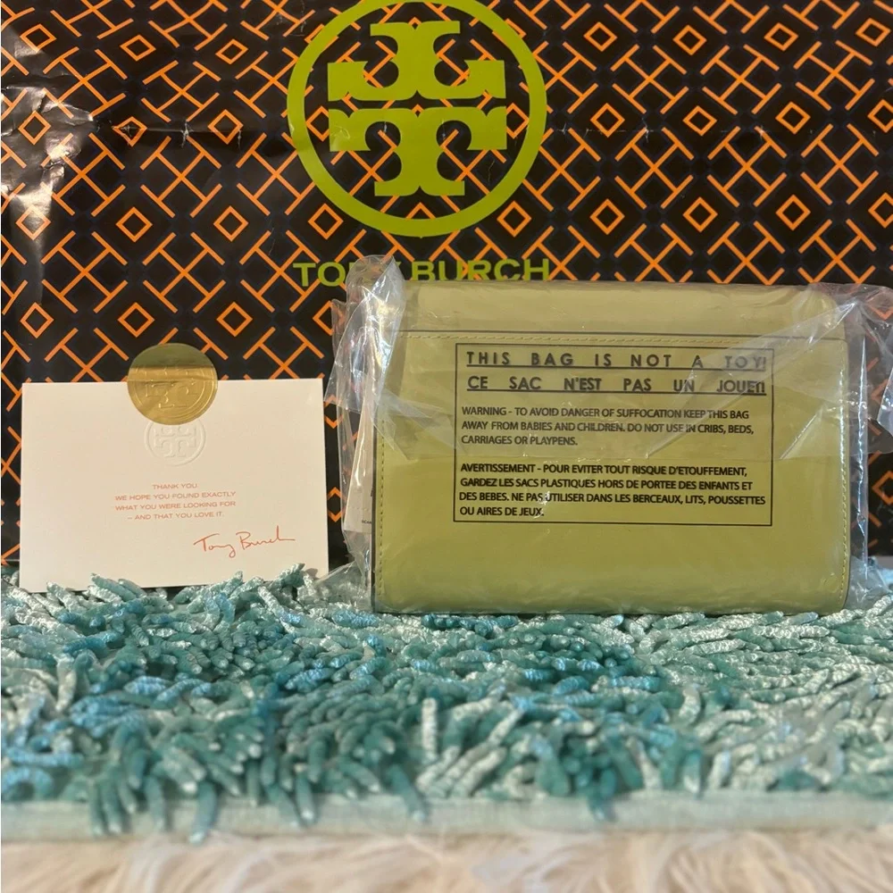 Brand New Authentic Tory Burch Emerson Patent Chain Wallet Candy Lime /705 - Picture 6 of 6
